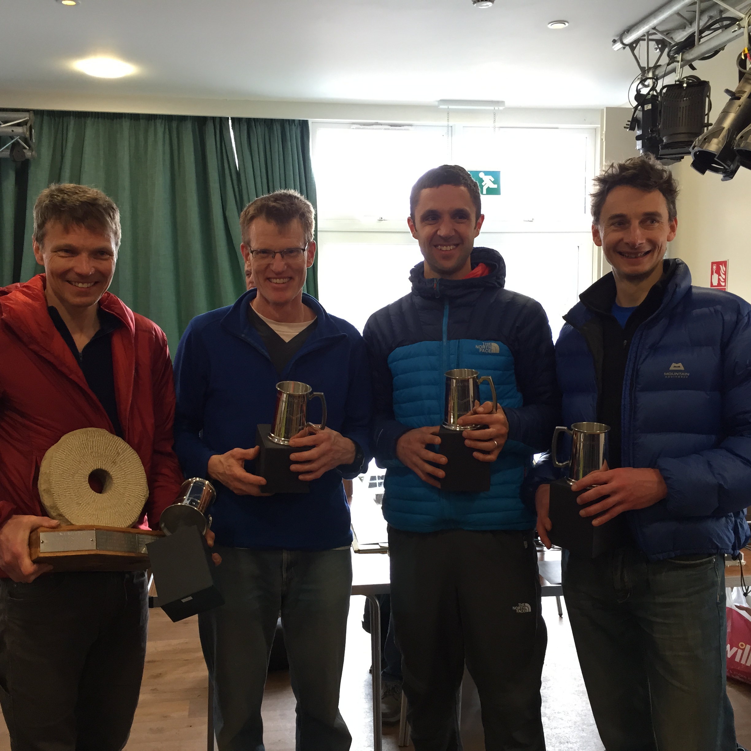 Jez join’s Flipper’s Gang for the High Peak Marathon